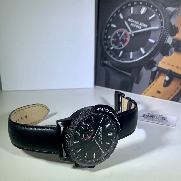 Michael Kors Hybrid Smart Access Watch - Picture 2 of 7